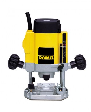 Фрезерный станок DeWALT DW615