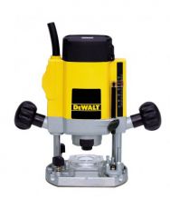 Фрезерный станок DeWALT DW615